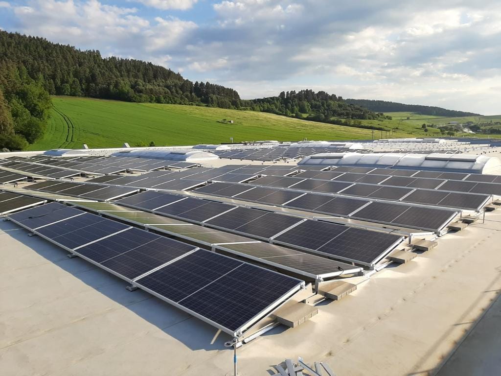 Baldovce - pohľad na FVZ - fotovoltická elektráreň
