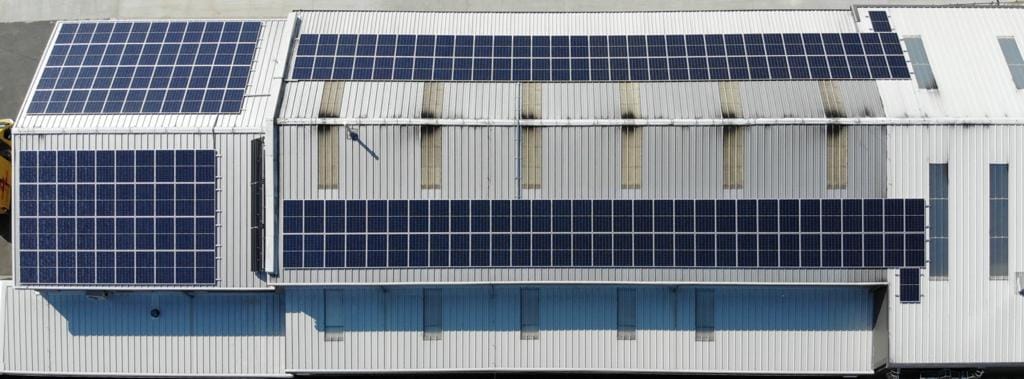 Černík - strecha - fotovoltická elektráreň