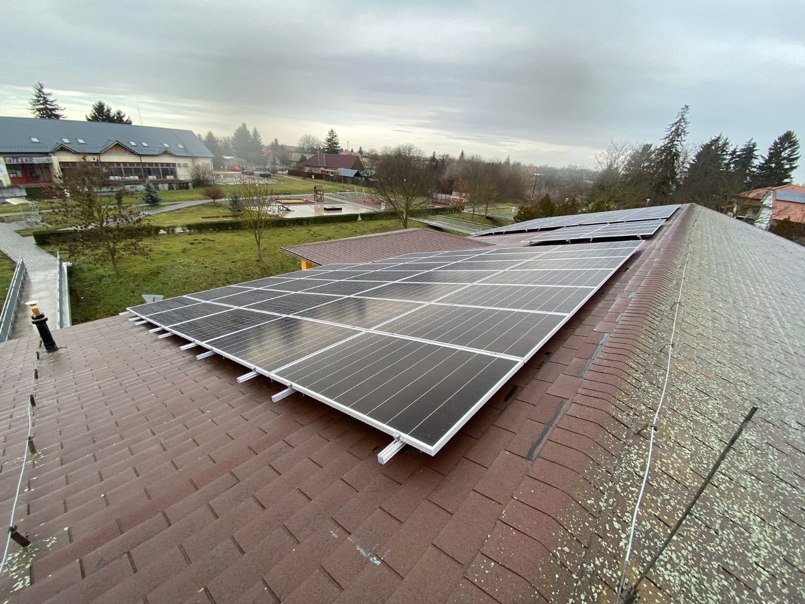 Lužany - fotovoltická elektráreň