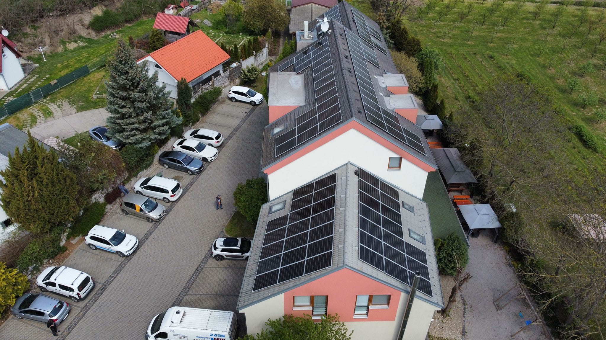Zavar - fotovoltická elektráreň